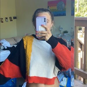 Color block sweater 😋🧡🧡